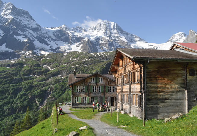 Alpine climbing hut