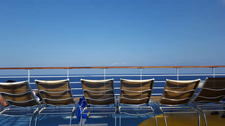 cruise liner sun deck
